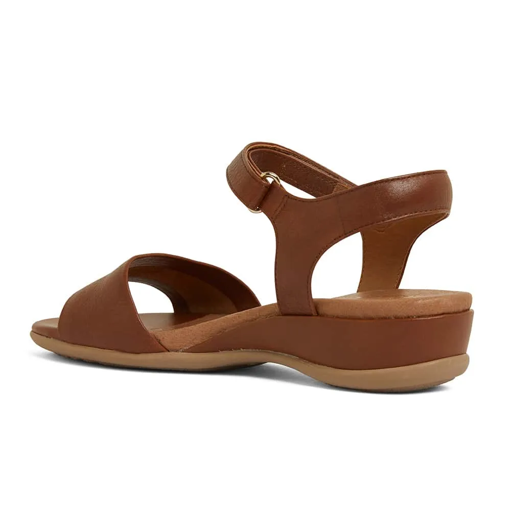 Camden Sandal in Mid Brown Leather