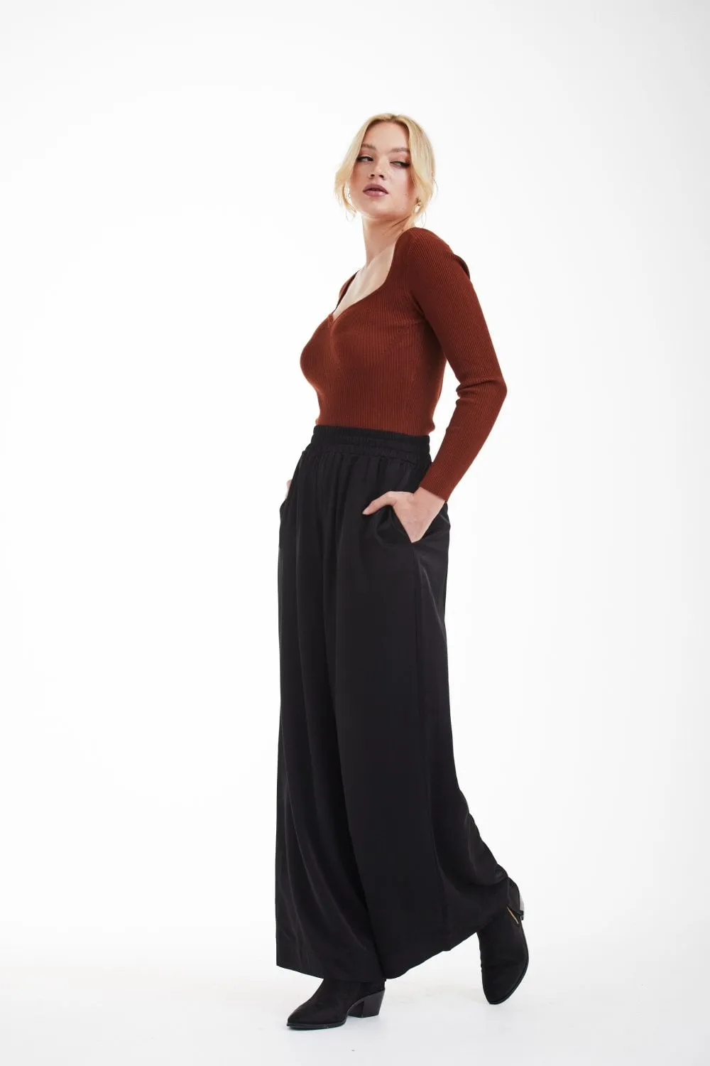 Double Second Lux Wide Leg Trousers