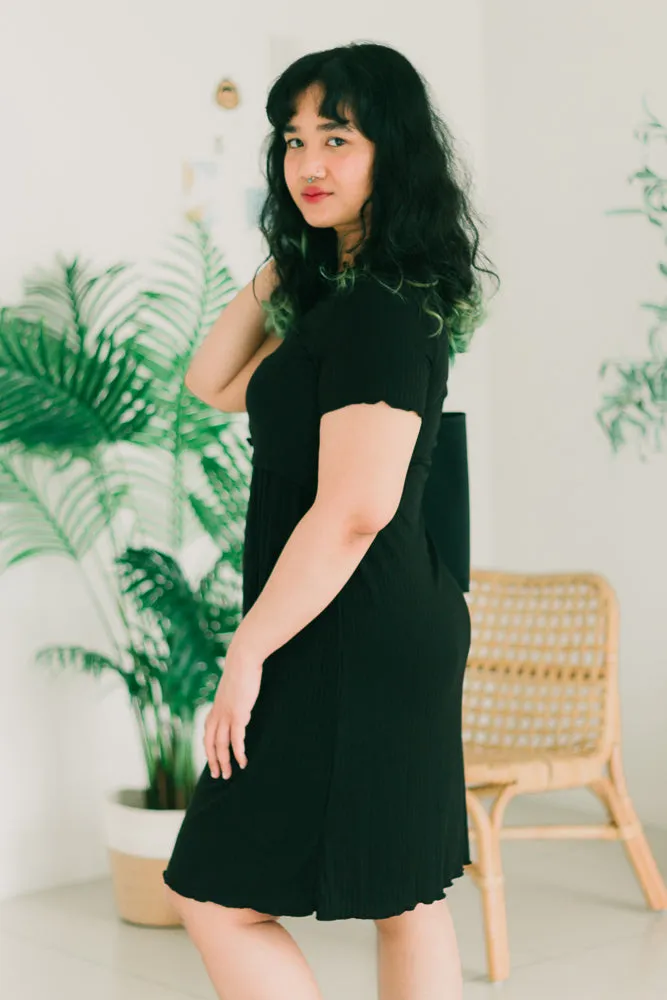 Envie Lift-Up Nursing Dress in Black