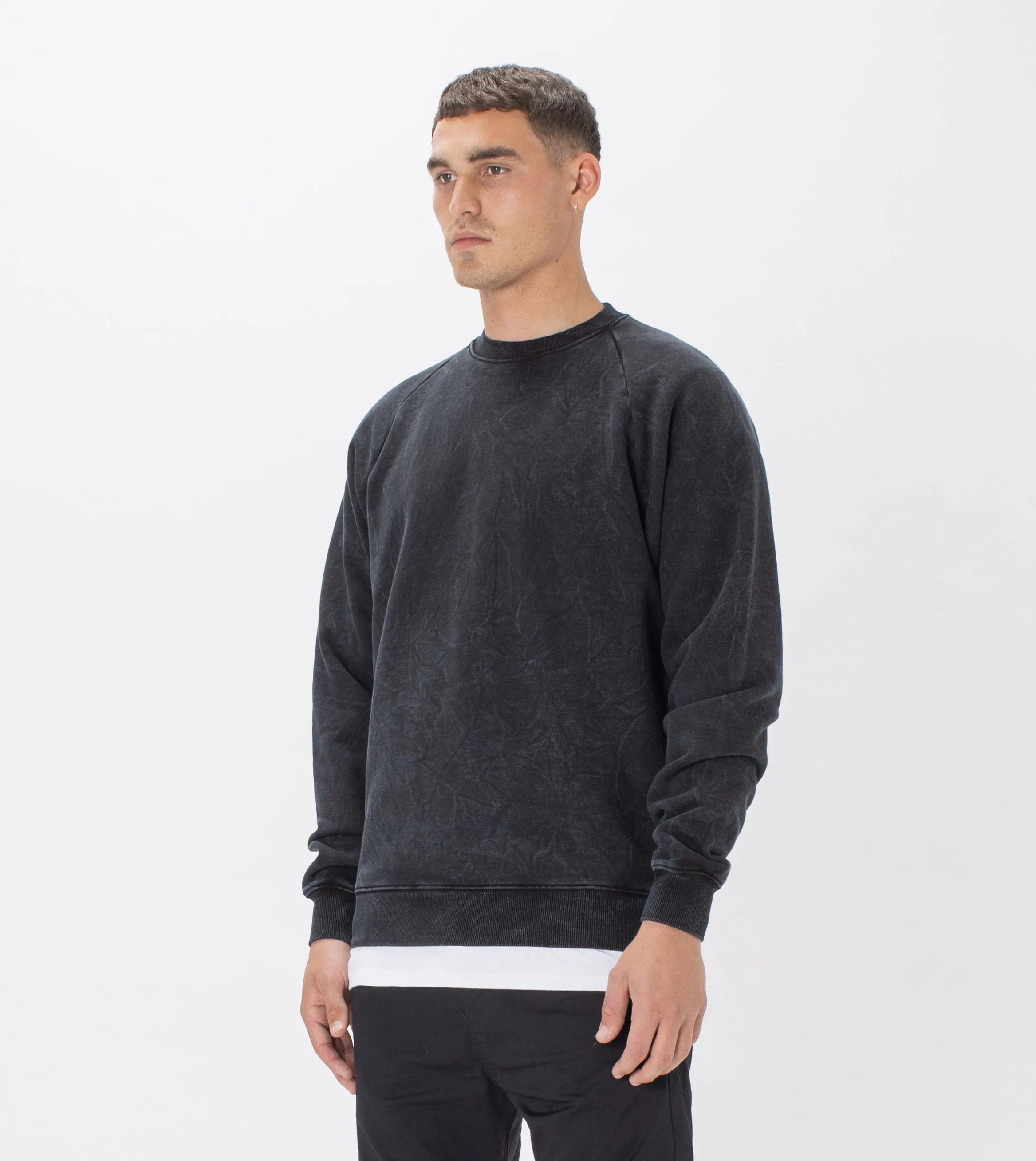 Lowgo Raglan Crew Sweat Black Salt