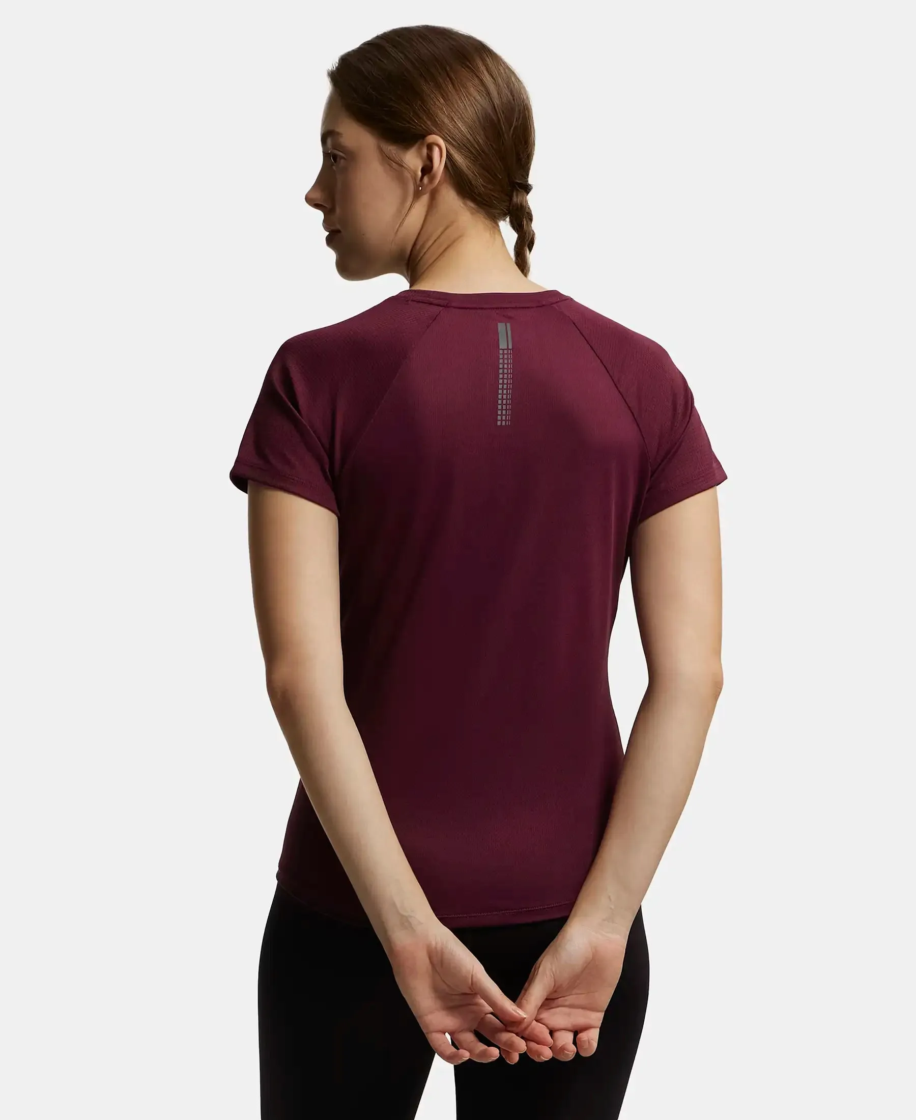 Microfiber Fabric Relaxed Fit Half Sleeve Breathable Mesh T-Shirt - Grape Wine