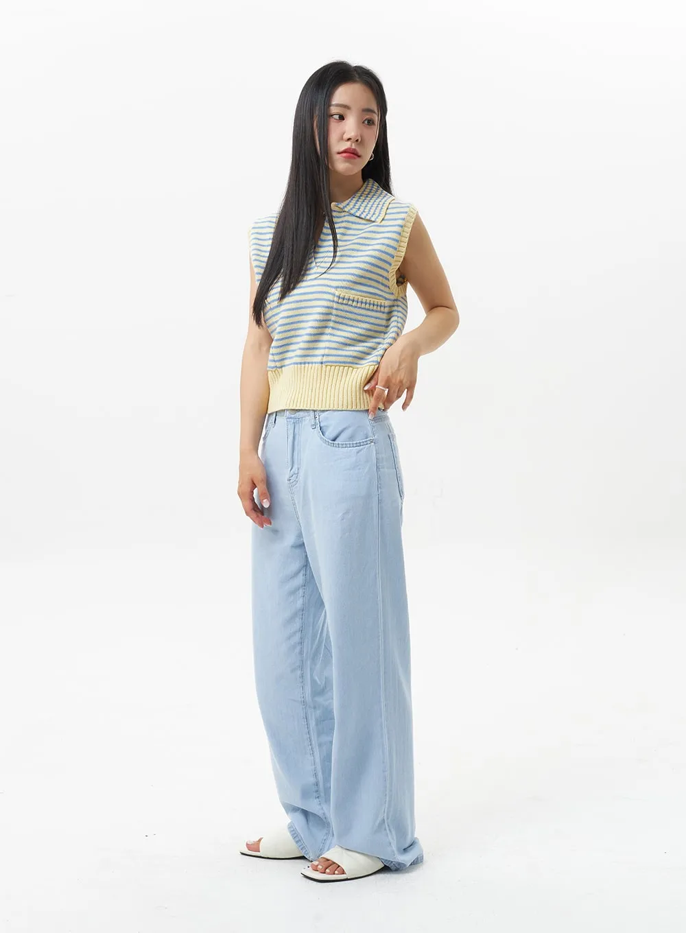 Mid-Rise Wide Leg Jeans OU323