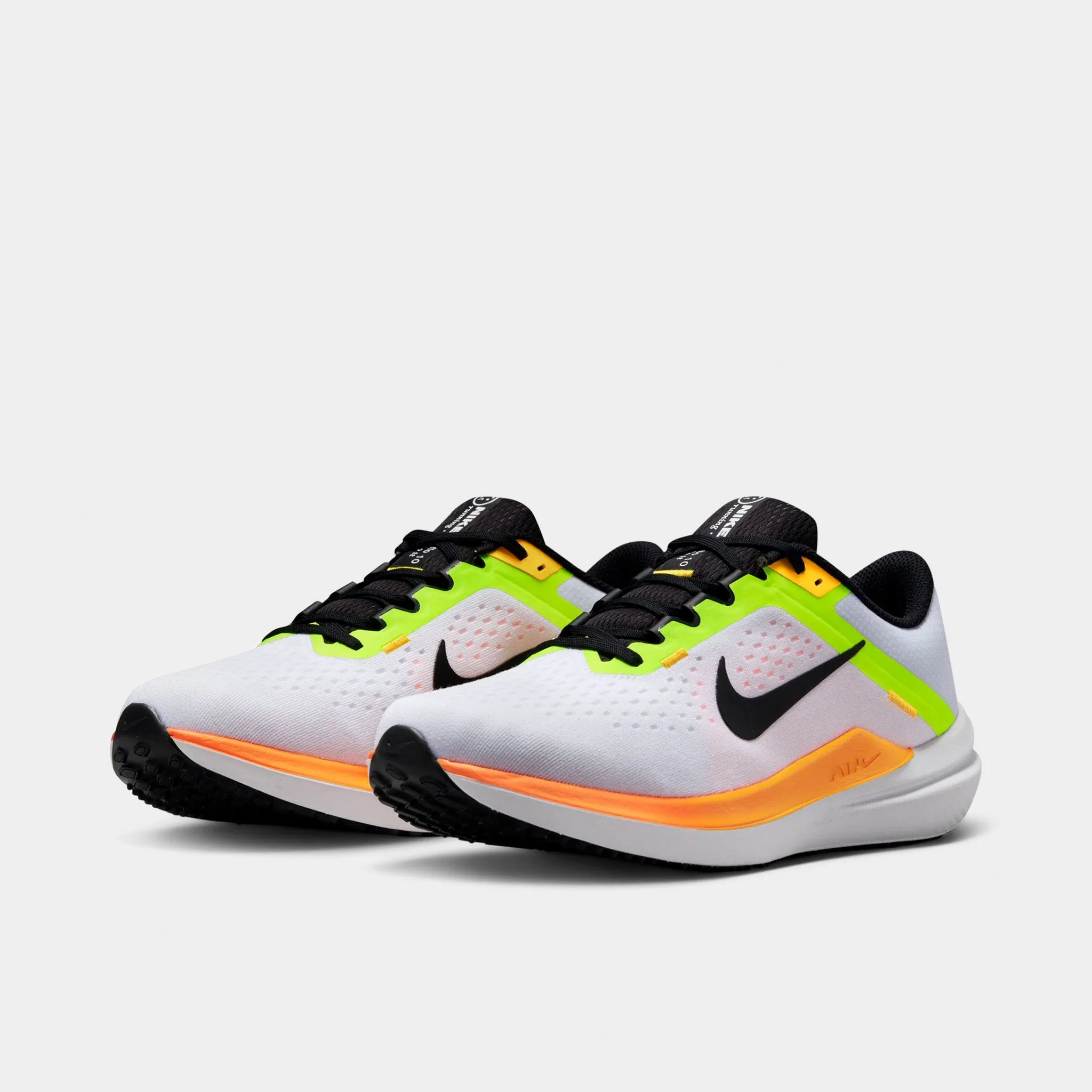 Nike Air Winflo 10 White / Black - Volt