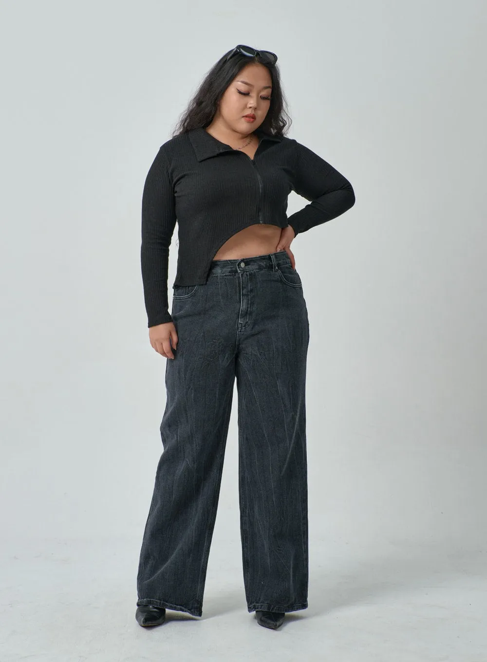 Plus Wide Leg Wash Black Jeans IF317