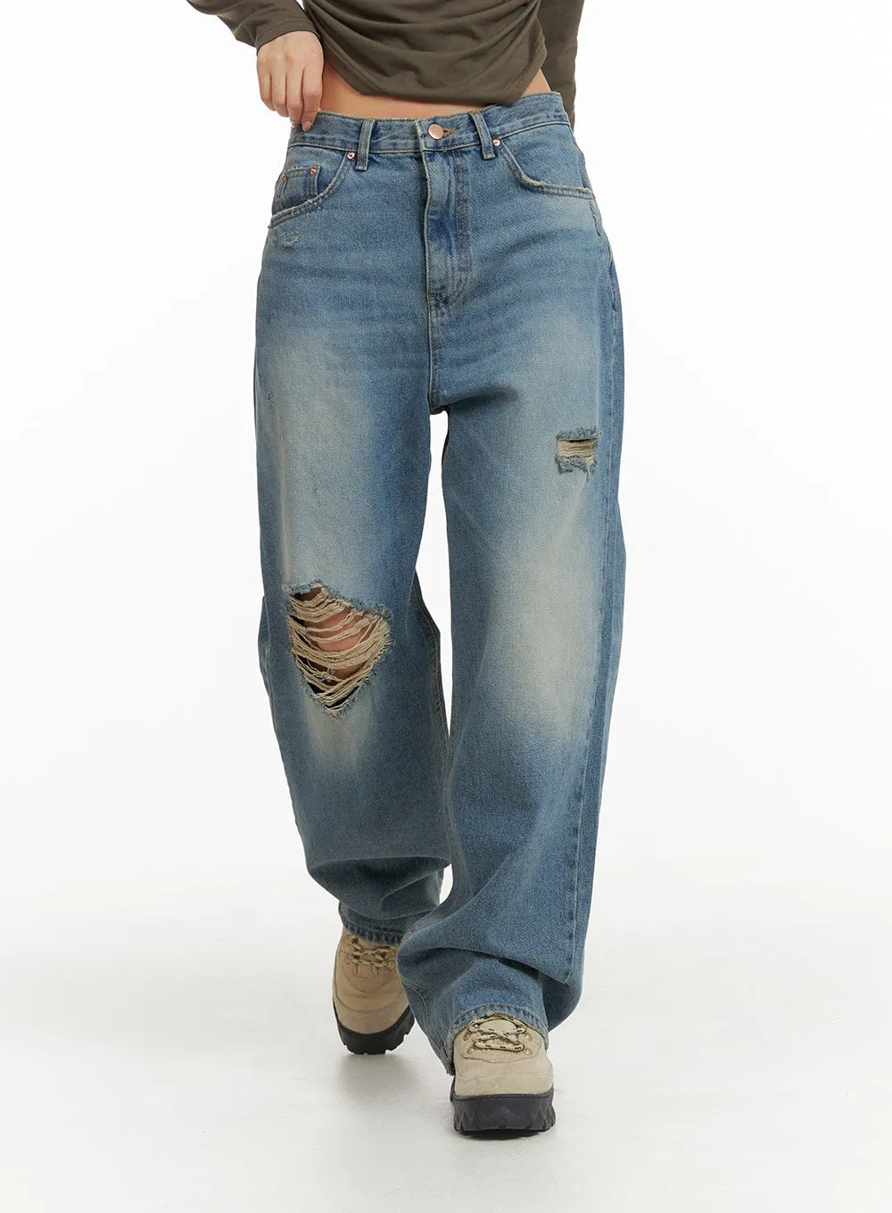 Ripped Washed Wide-Leg Jeans CJ426