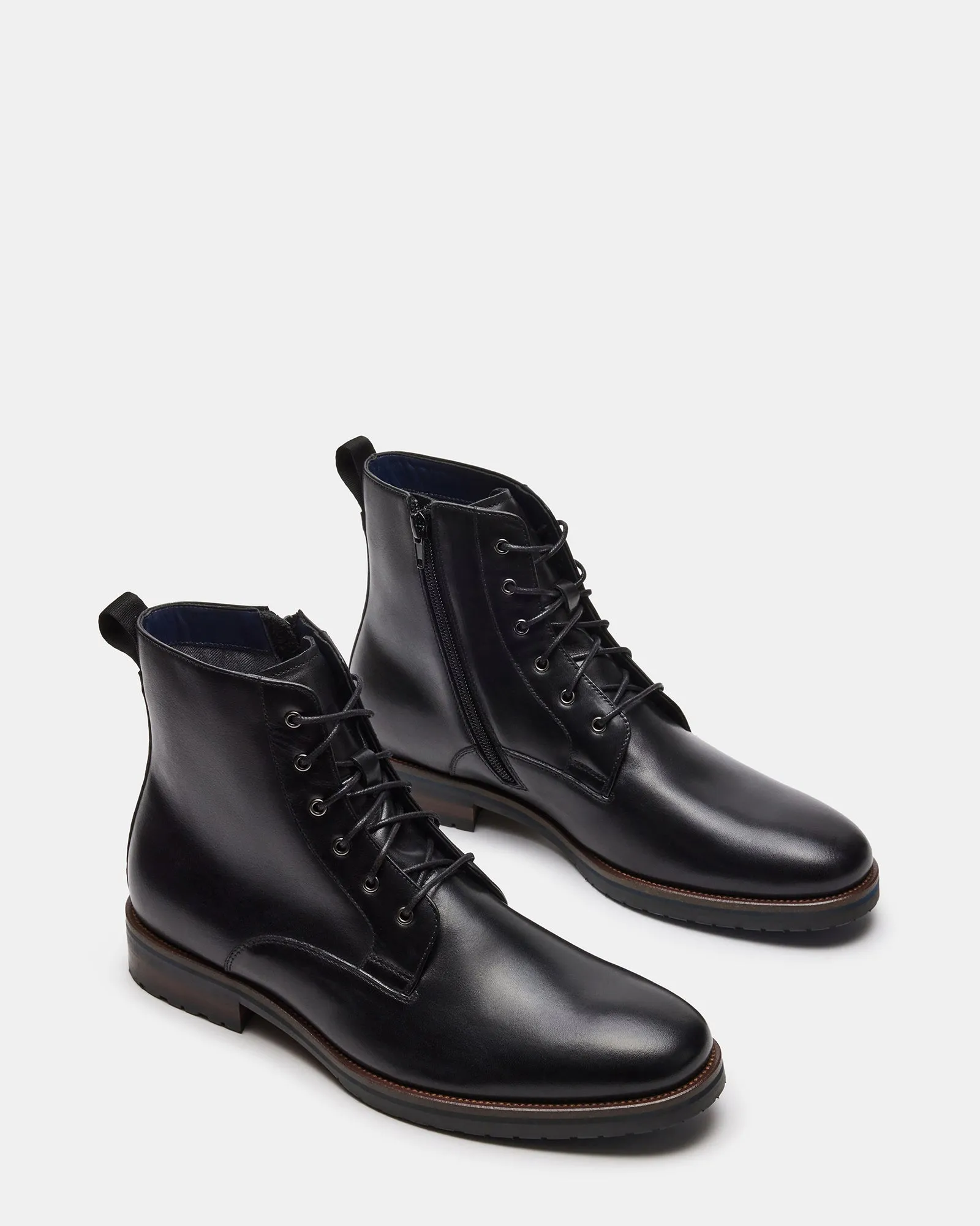 SIXTET BLACK LEATHER