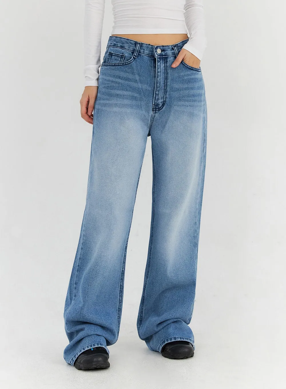 Straight Leg Washed Denim Pants CN315