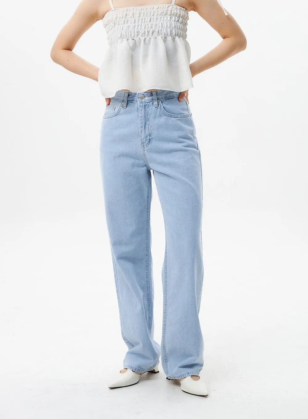 Wide Light Wash Jeans OL304